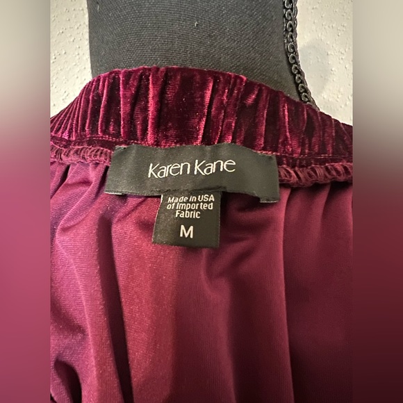 NWT Karen Kane velvet top - Picture 5 of 5
